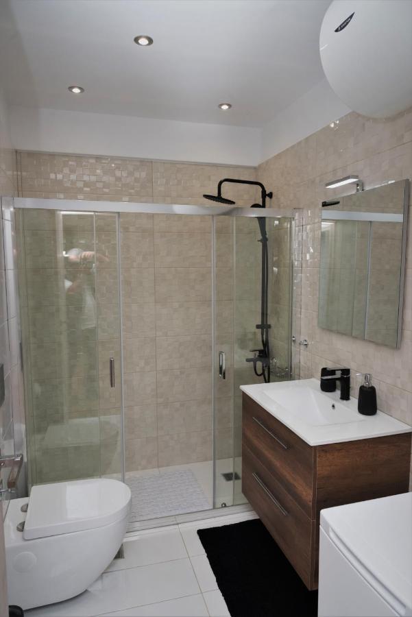 Koules Sea View City Apartment Iraklio Exterior foto